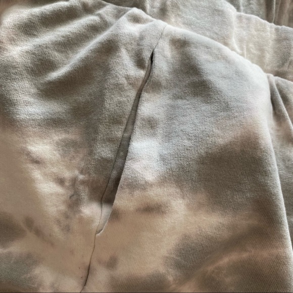 ZARA Tie Dye Sweat Shorts - Picture 4 of 5